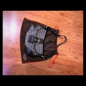Coach shoulder bag